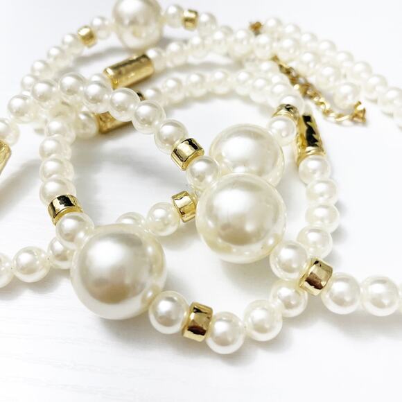 Chico’s Long Faux Pearl & Gold Necklace - Picture 4 of 10